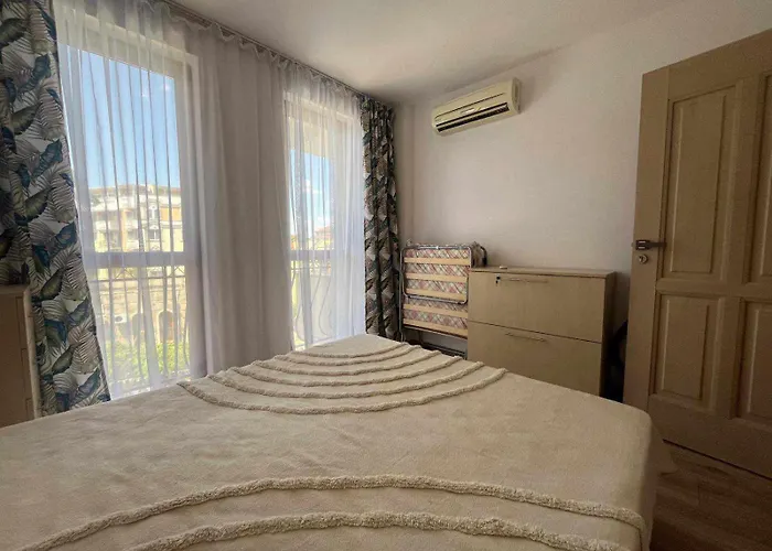 Apartman Kalia D11 Sunny *